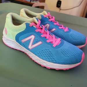 New Balance Aqua and Pink Running Shoes